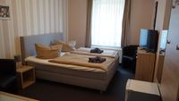 Waldhotel Boizenburg, Hamburg, Dresden, Zimmer, Bett, Appartment, Studio, TV,